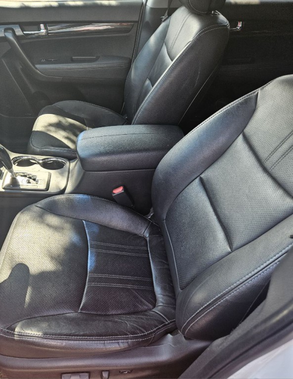 2012 Kia Sorento Image 3