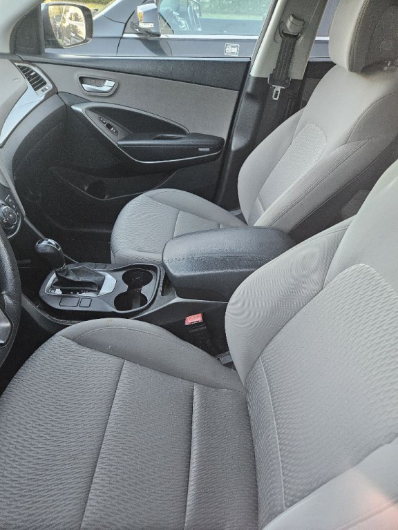 2017 Hyundai Santa Fe Sport Image 3