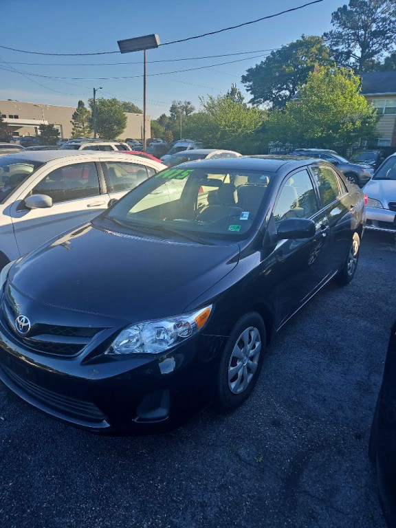 2011 Toyota Corolla Image 4