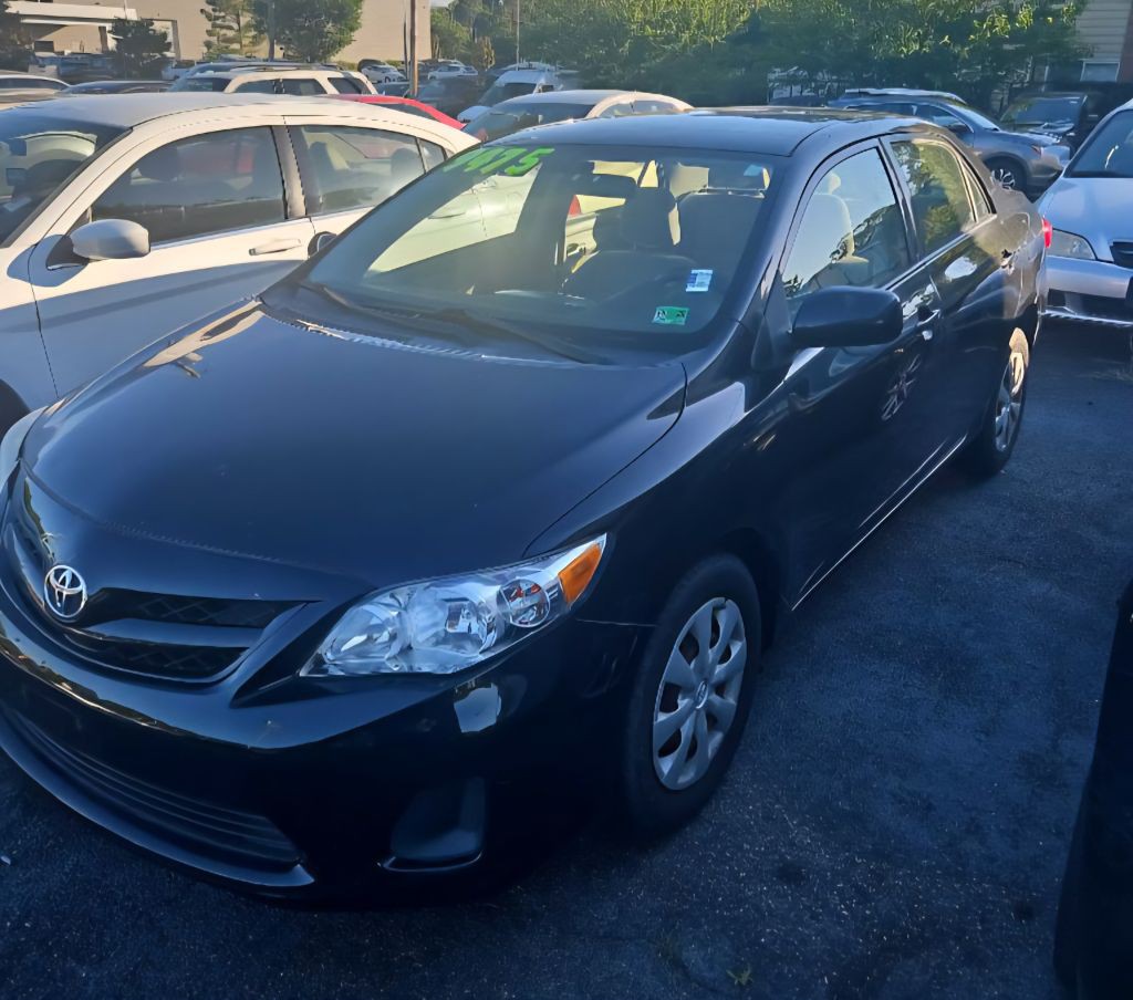 2011 Toyota Corolla Image 8