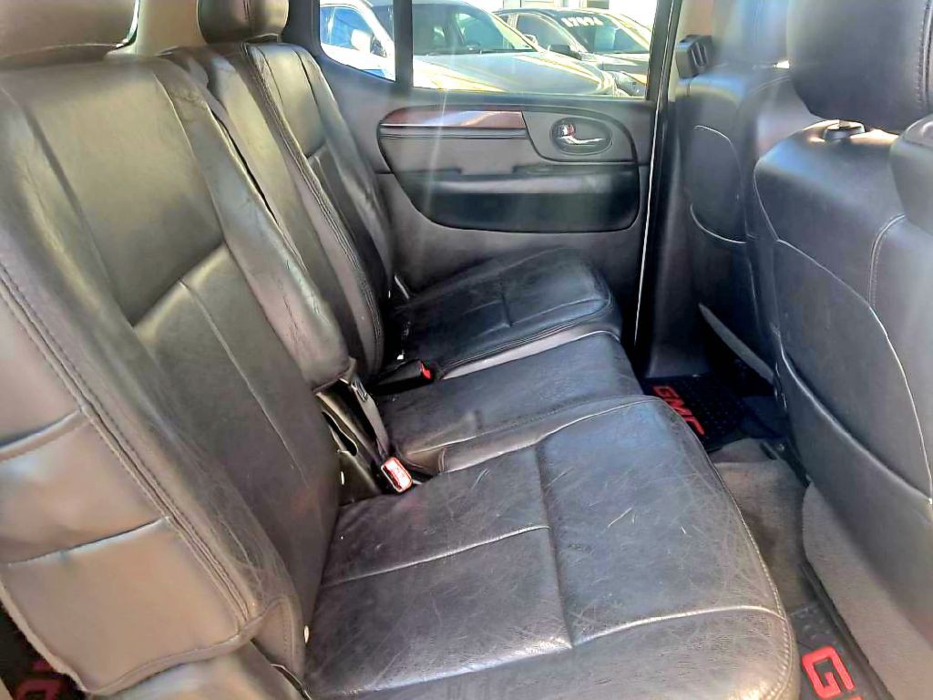 2006 GMC Envoy Image 4