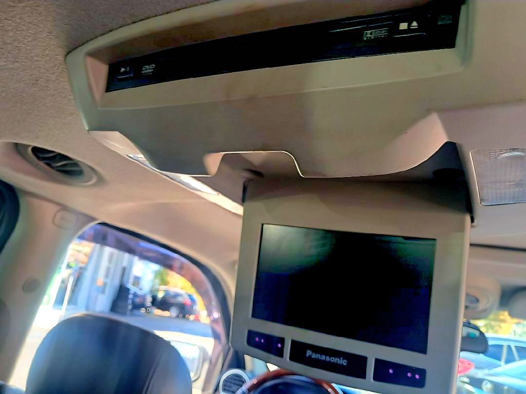 2006 GMC Envoy Image 8