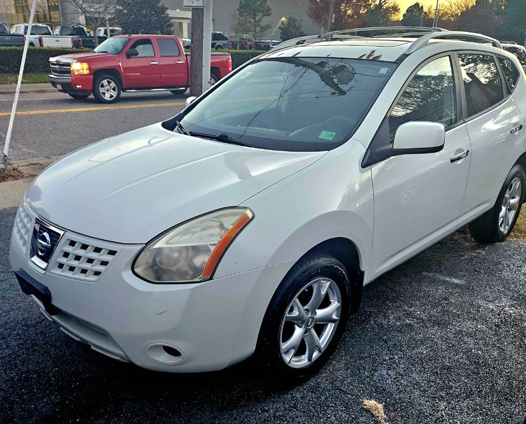 2010 Nissan Rogue Image 1