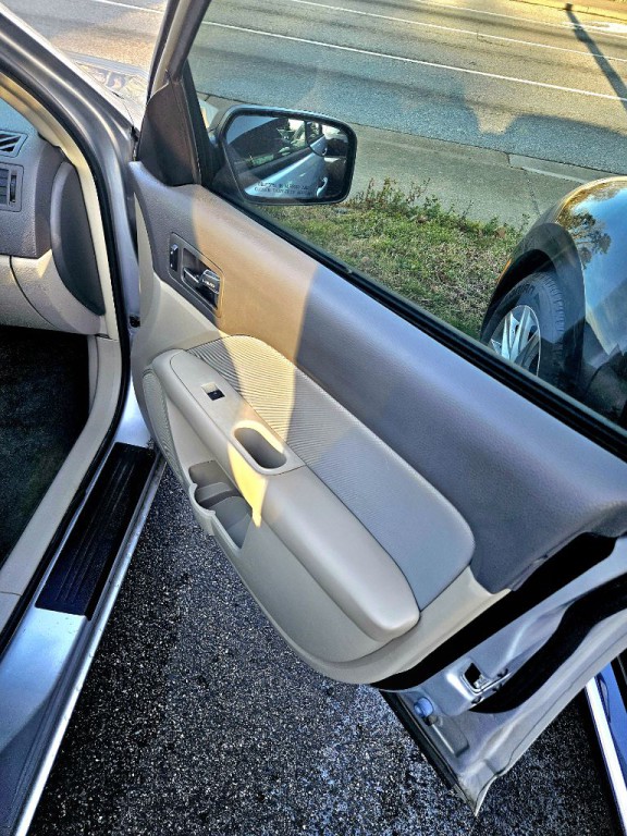 2012 Ford Fusion Image 16