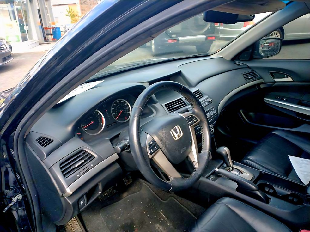 2009 Honda Accord Image 6