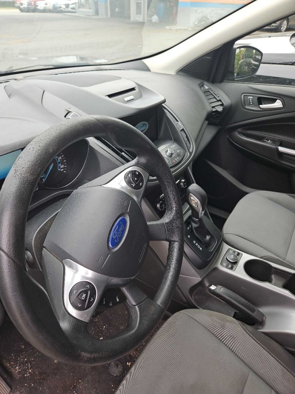 2016 Ford Escape Image 3