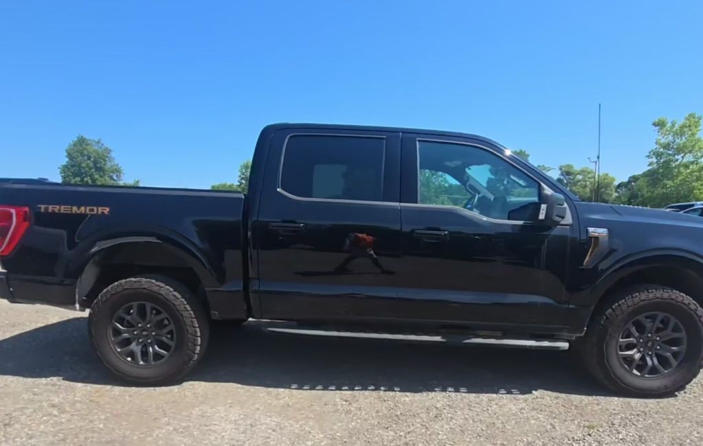 2023 Ford F-150 Image 2