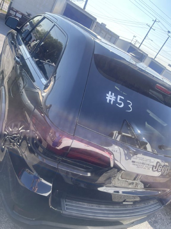 2016 Jeep Grand Cherokee Image 2