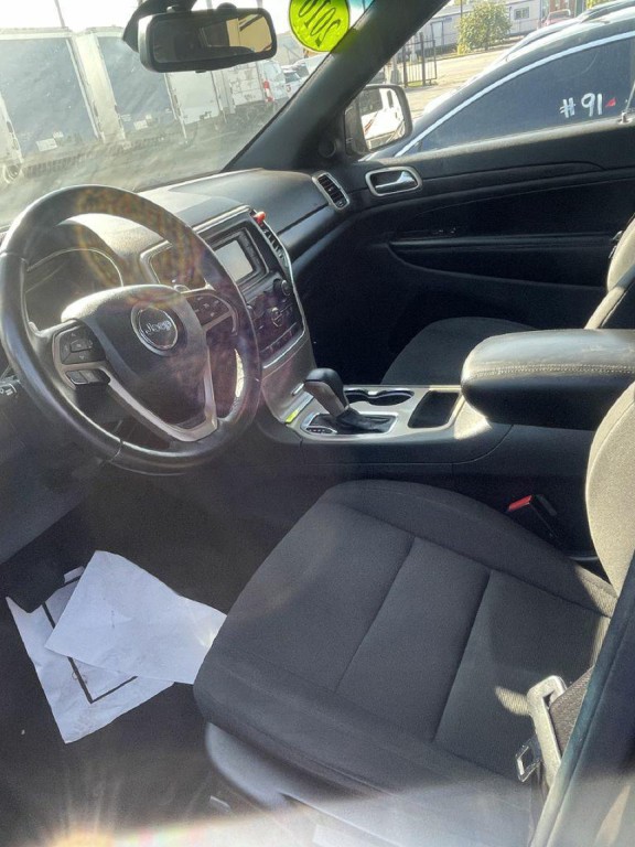 2016 Jeep Grand Cherokee Image 3