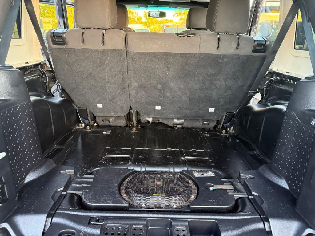 2016 Jeep Wrangler Unlimited Image 11