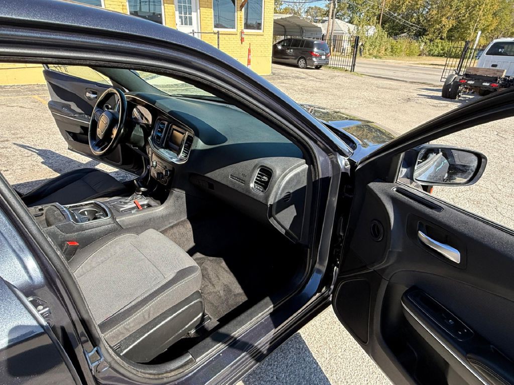 2016 Dodge Charger Image 7