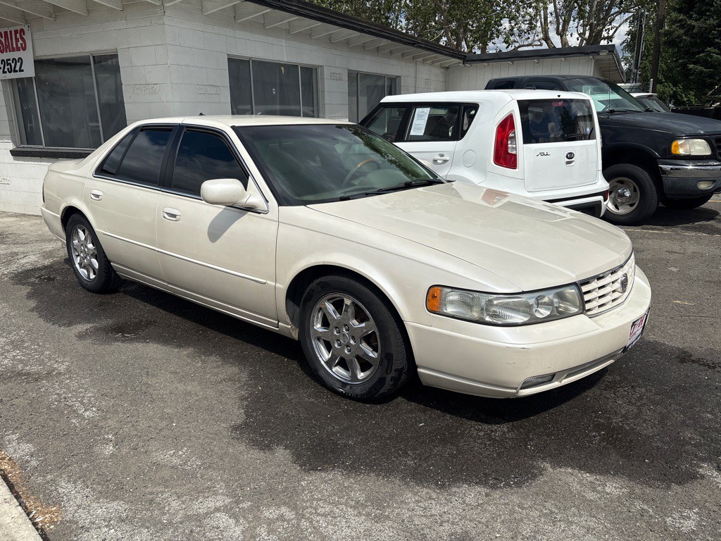2003 Cadillac Seville Image 1
