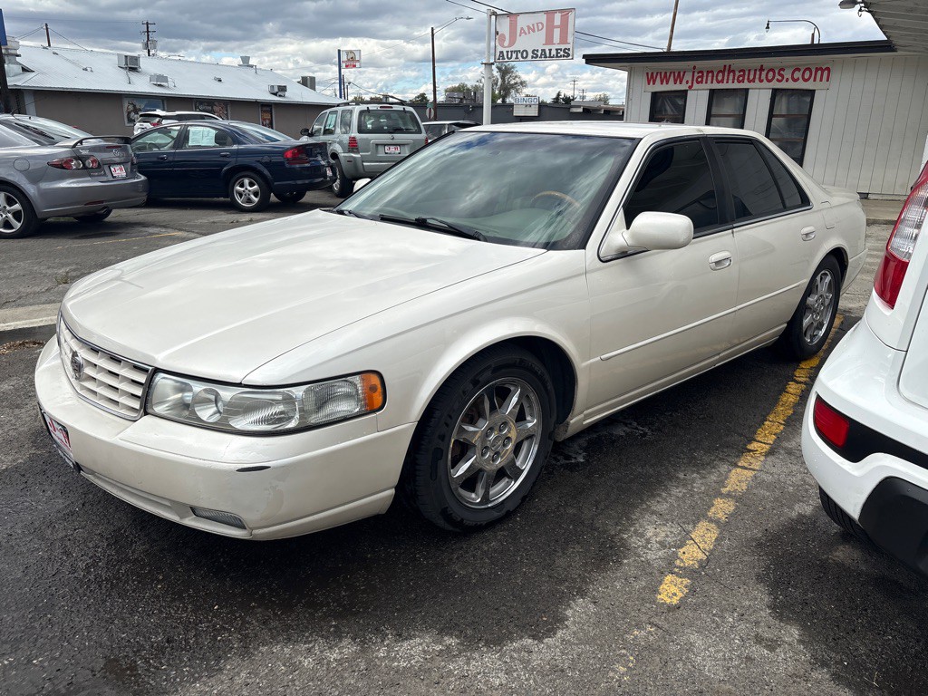 2003 Cadillac Seville Image 3