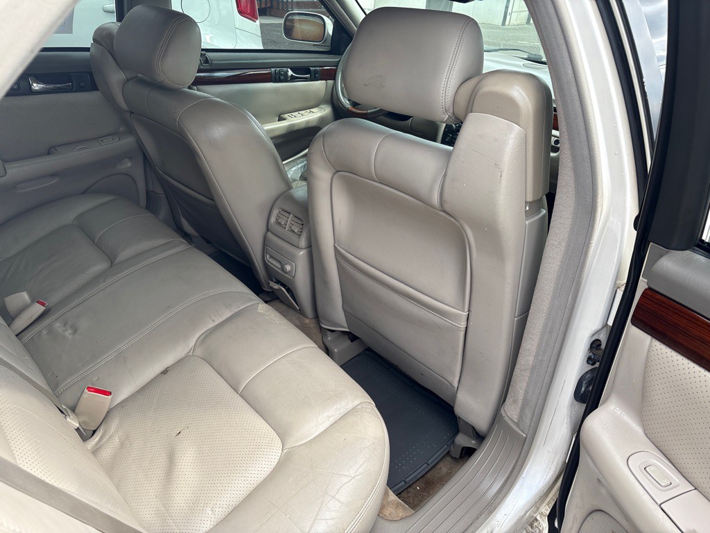 2003 Cadillac Seville Image 6