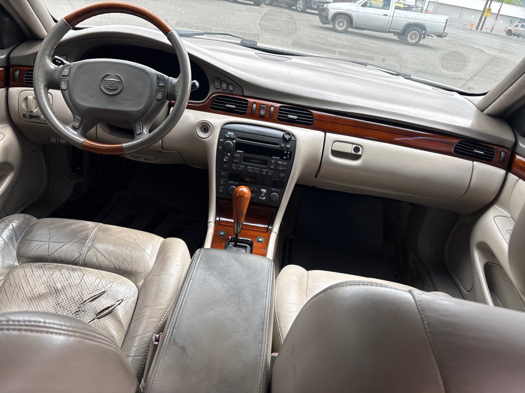 2003 Cadillac Seville Image 7