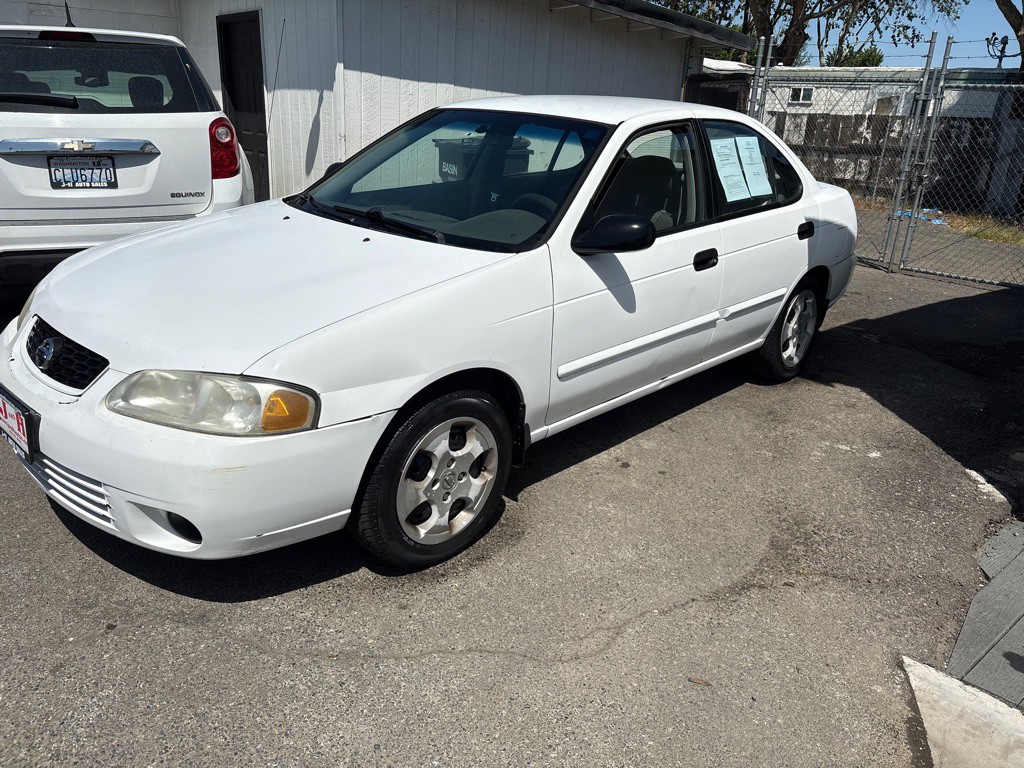 2003 Nissan Sentra Image 2