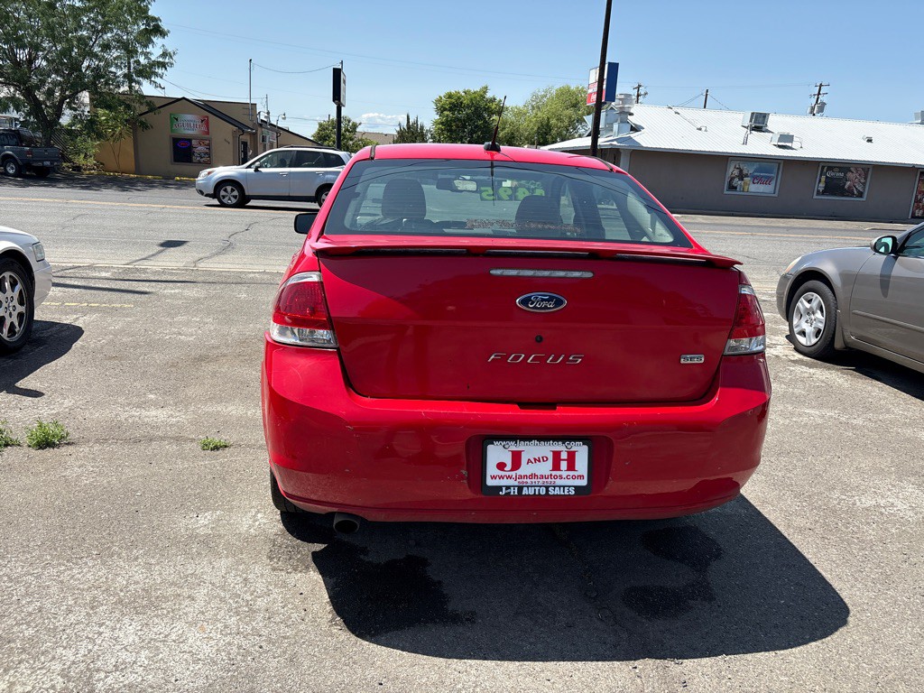 2008 Ford Focus Image 3