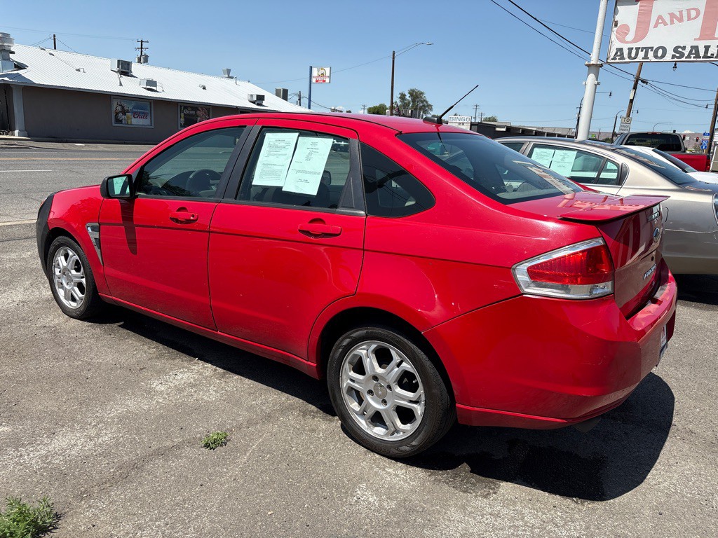 2008 Ford Focus Image 4
