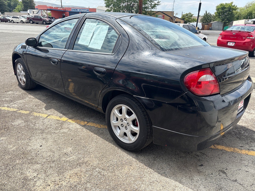 2003 Dodge Neon Image 7