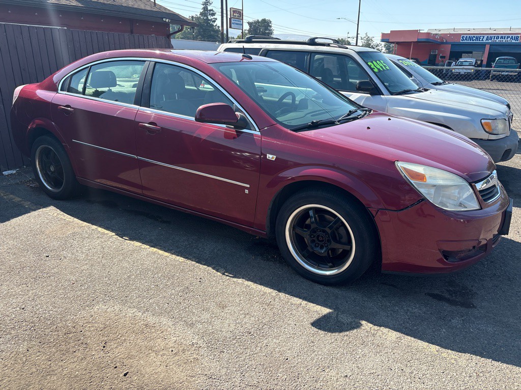 2007 Saturn Aura Image 2