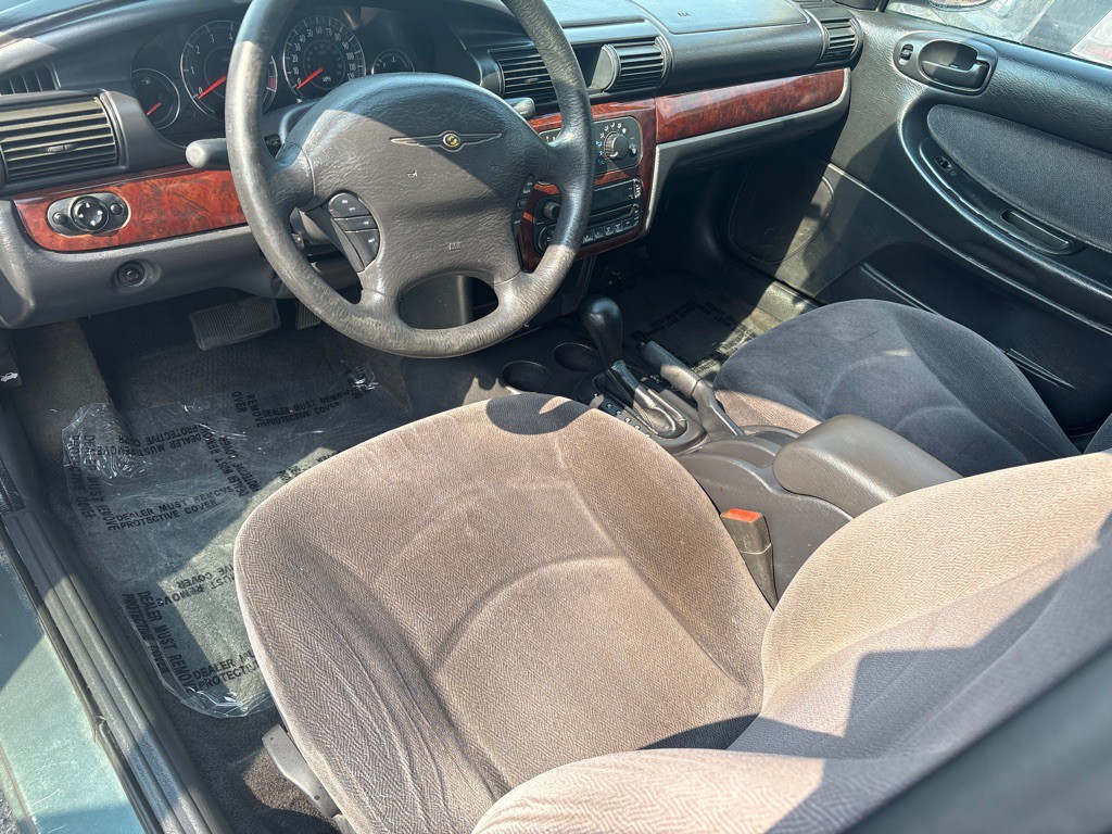 2002 Chrysler Sebring Image 7
