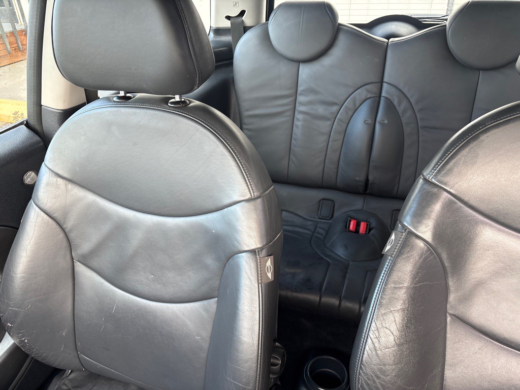 2004 MINI Cooper Image 5