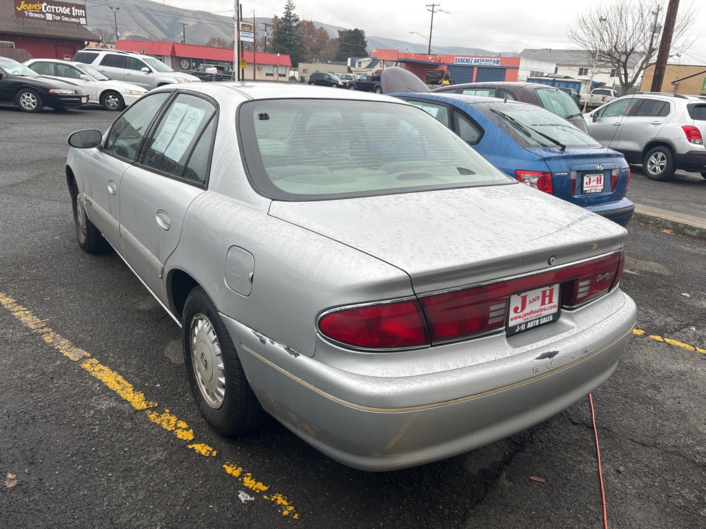 2001 Buick Century Image 4