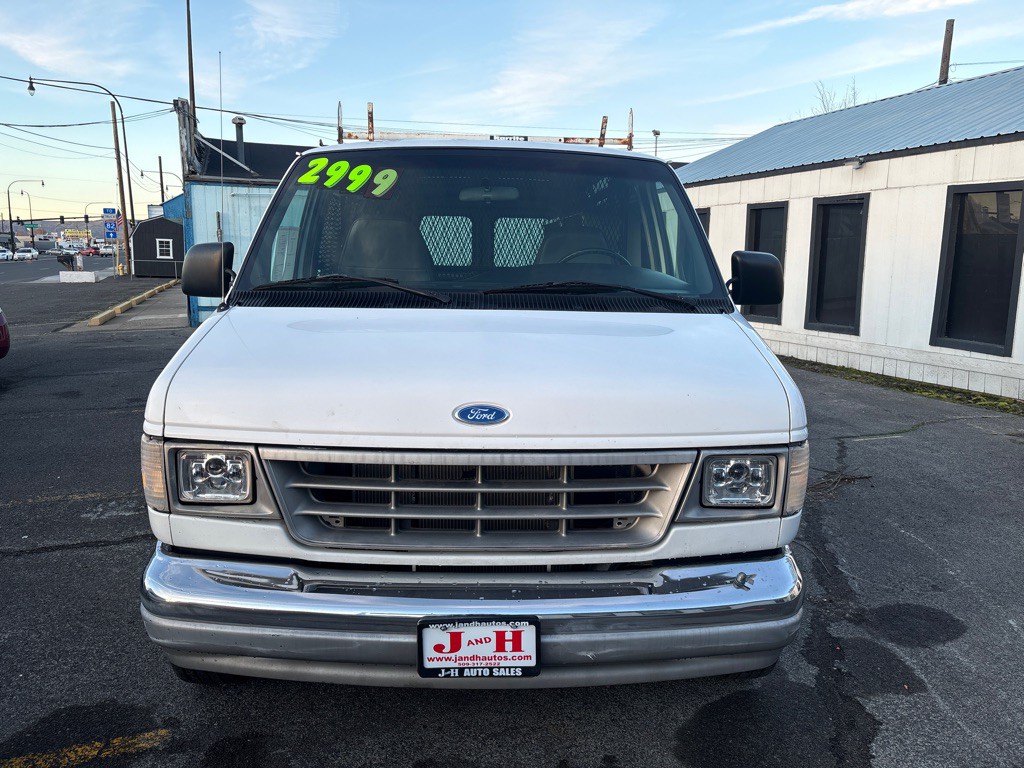 1996 Ford Econoline Image 1
