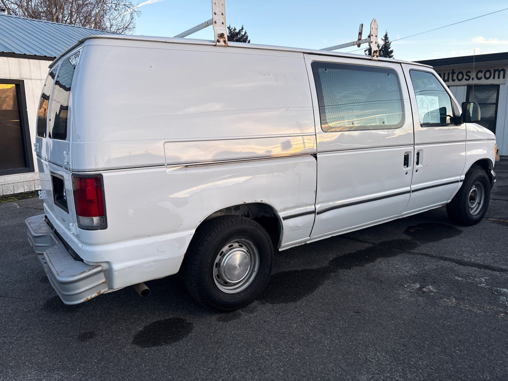 1996 Ford Econoline Image 5