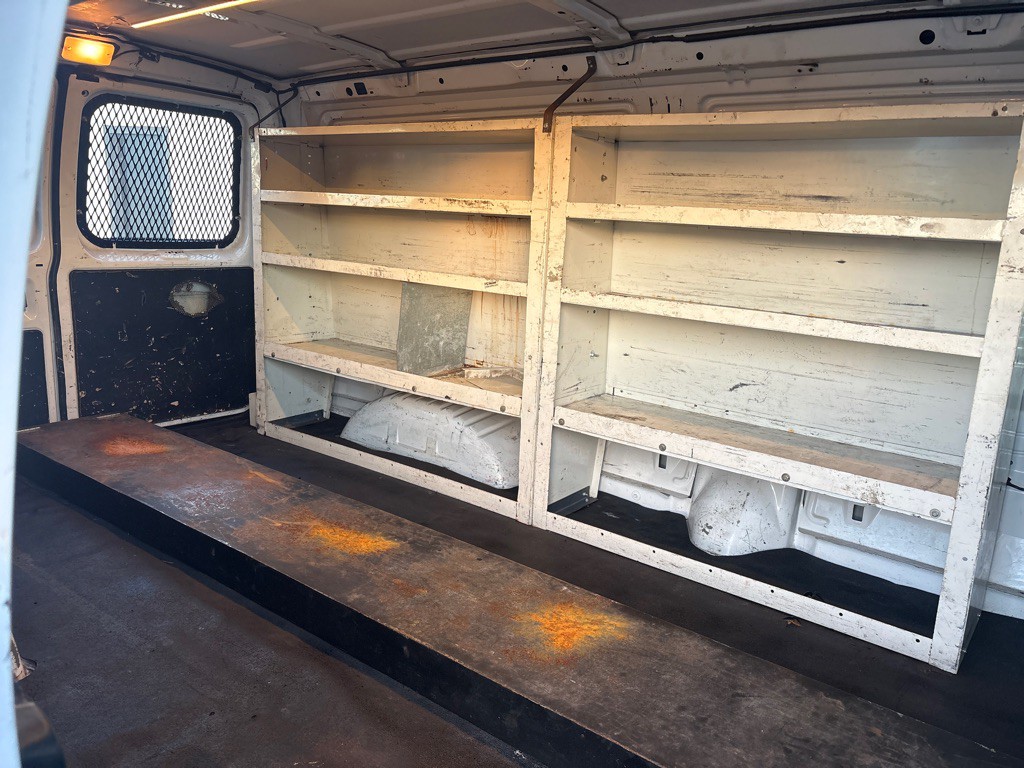 1996 Ford Econoline Image 6