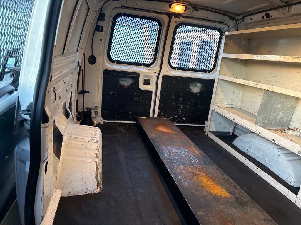 1996 Ford Econoline Image 7