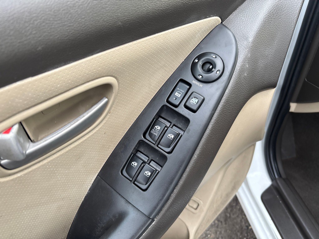 2008 Hyundai Elantra Image 7