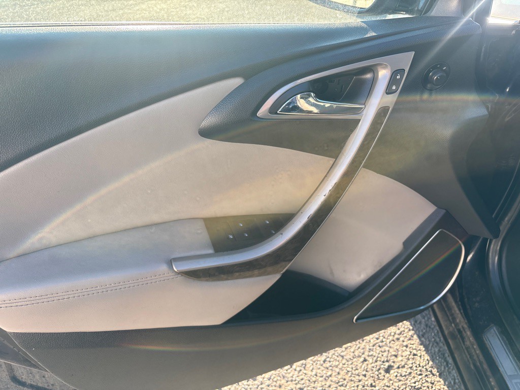 2015 Buick Verano Image 3