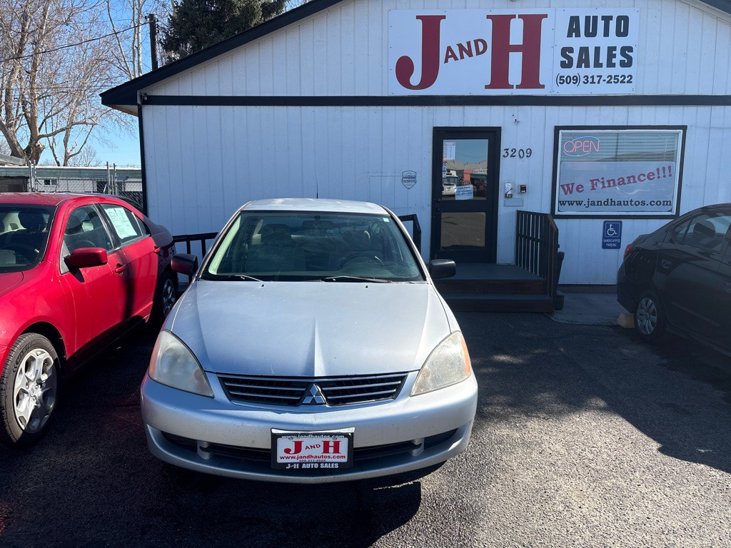 2007 Mitsubishi Lancer Image 1