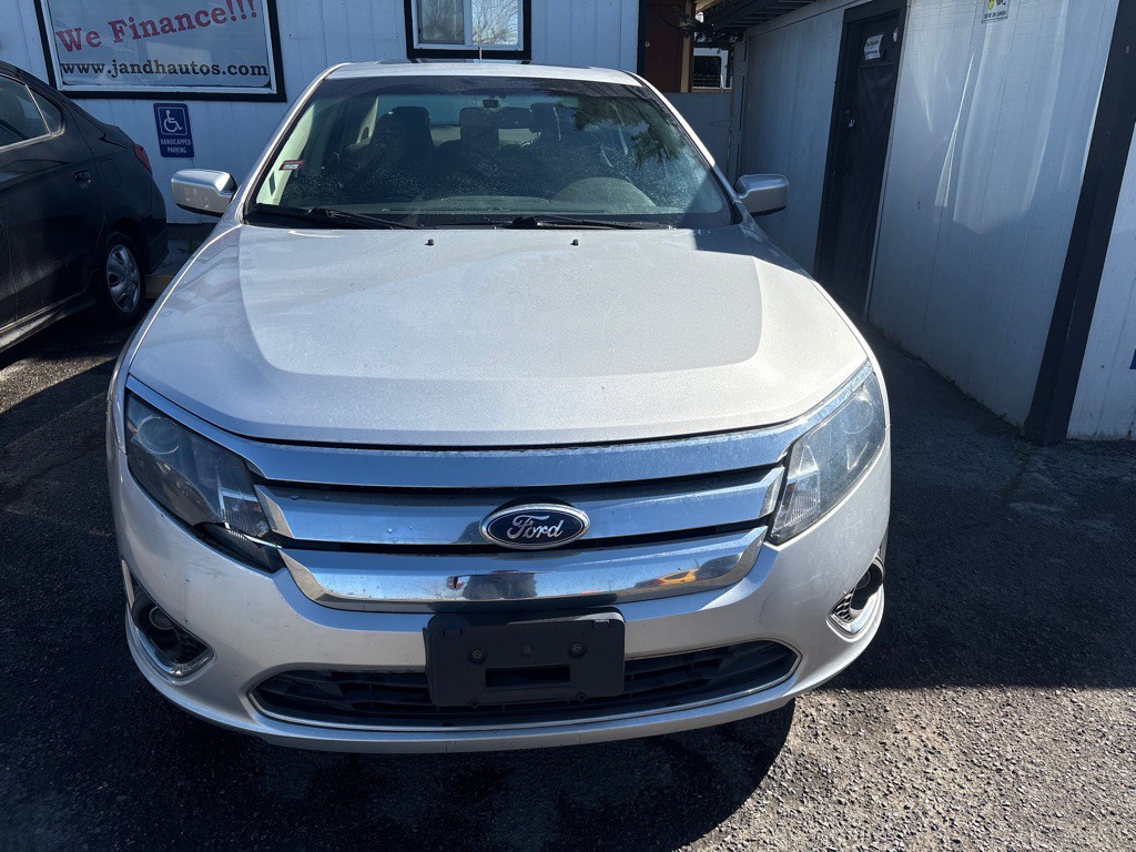 2012 Ford Fusion Image 2