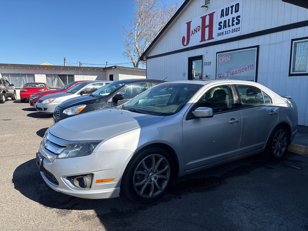 2012 Ford Fusion Image 3