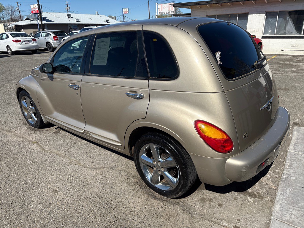 2003 Chrysler PT Cruiser Image 5