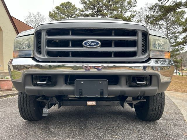 2004 Ford F-350 Image 13
