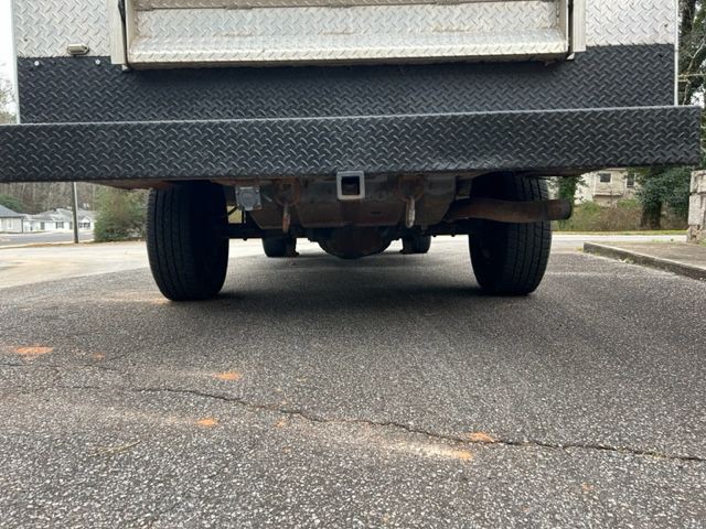 2004 Ford F-350 Image 20