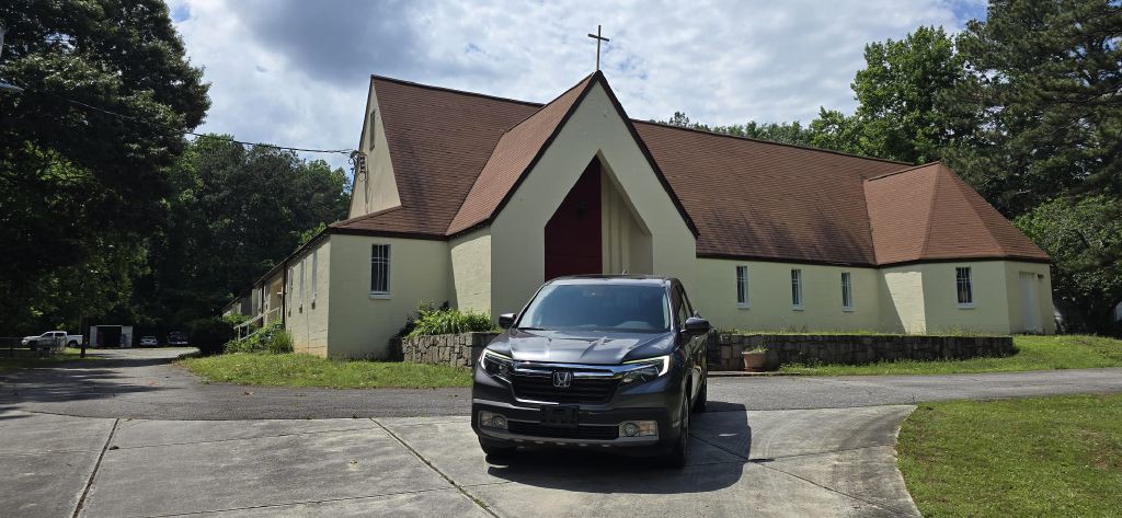 2017 Honda Ridgeline Image 38