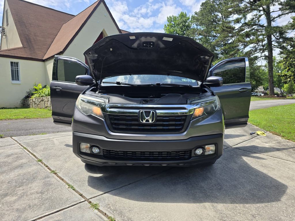 2017 Honda Ridgeline Image 31