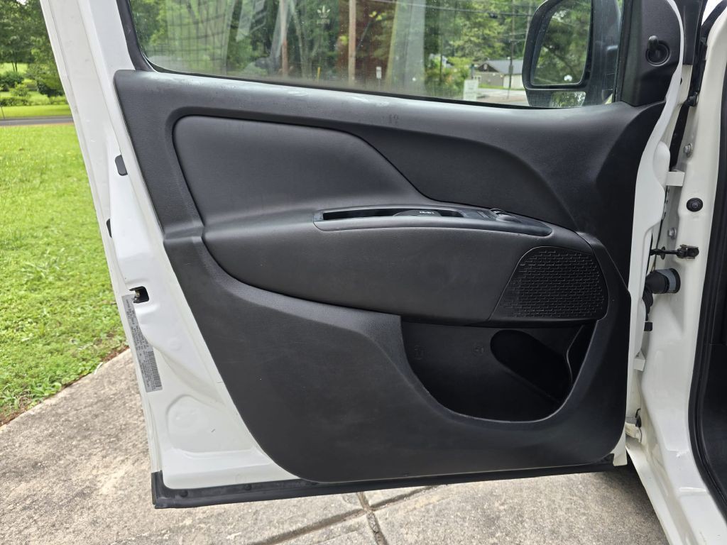 2017 RAM Promaster Image 18