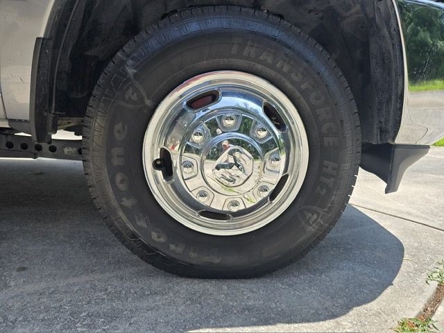 2019 RAM 3500 Image 12