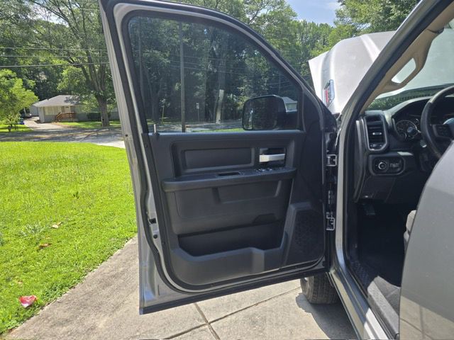 2019 RAM 3500 Image 19