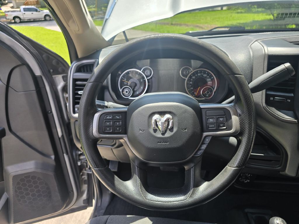 2019 RAM 3500 Image 23