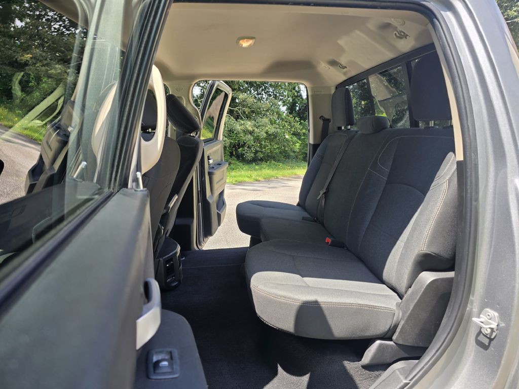 2019 RAM 3500 Image 24