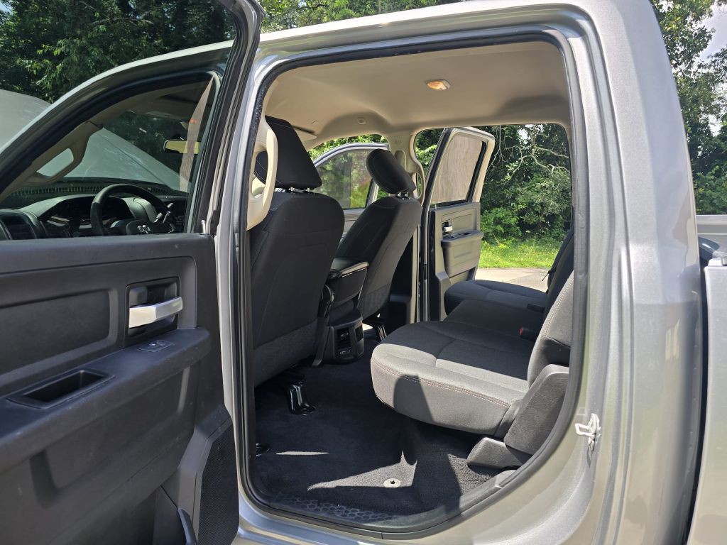 2019 RAM 3500 Image 25