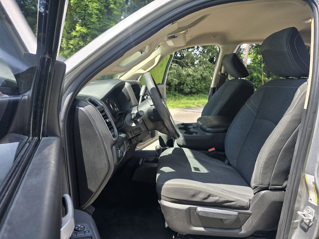2019 RAM 3500 Image 28