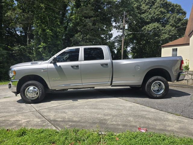 2019 RAM 3500 Image 37