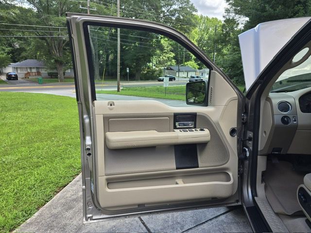 2005 Ford F-150 Image 14